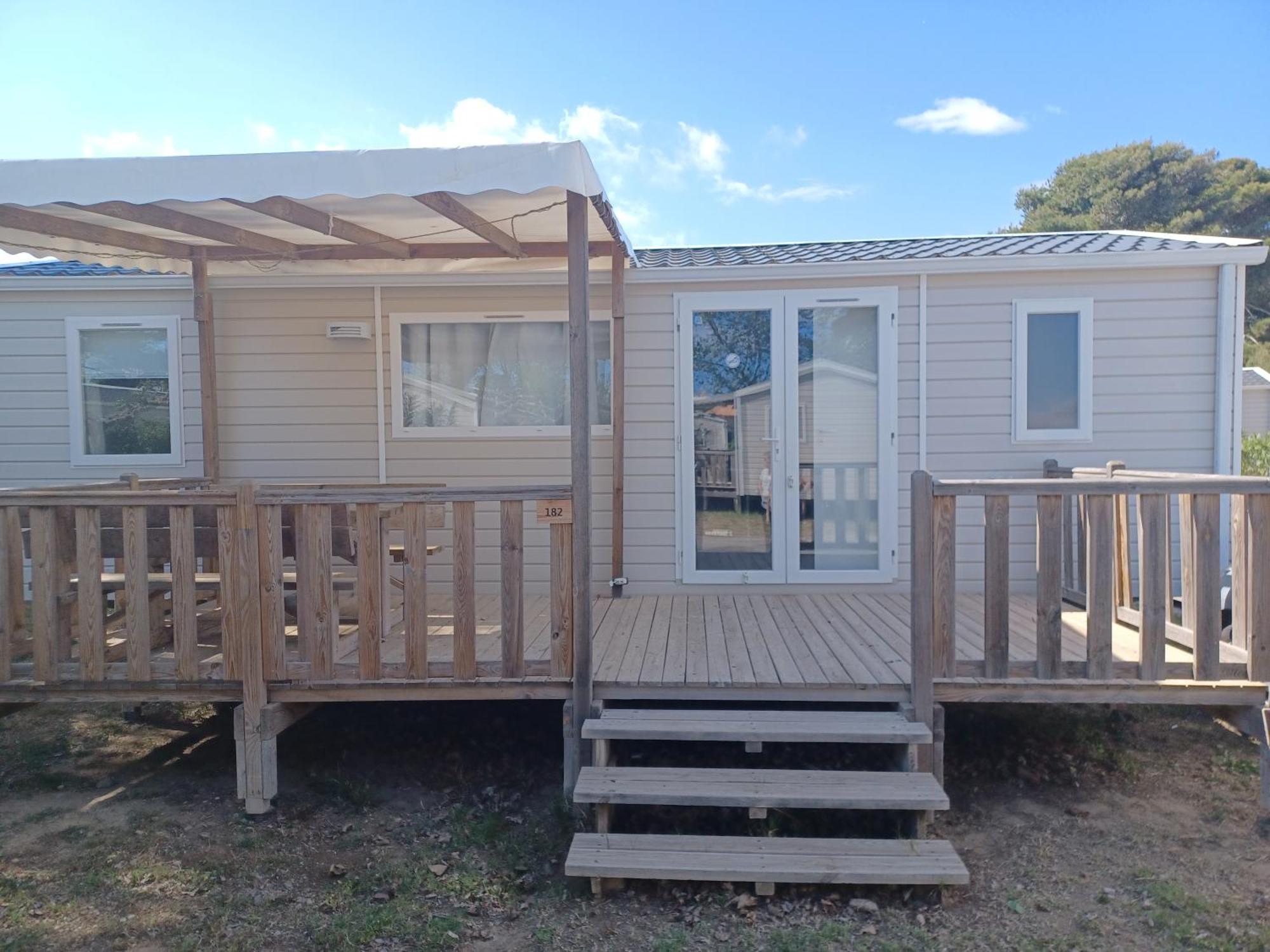 Mobil-Home Pour 6 Personnes Narbona Esterno foto